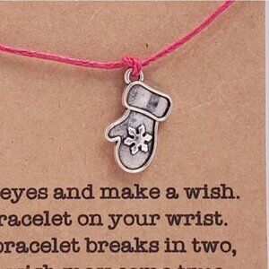 Mitten Christmas Wish Bracelet Red String